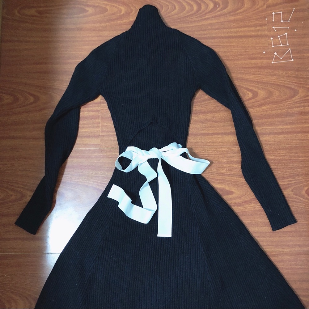 Black Long Prom Dress with Open Back& White Ribbon